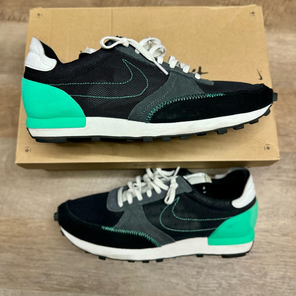 Nike Daybreak-Type ‘Anthracite Menta’